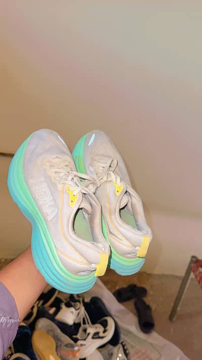 Tariq shoes