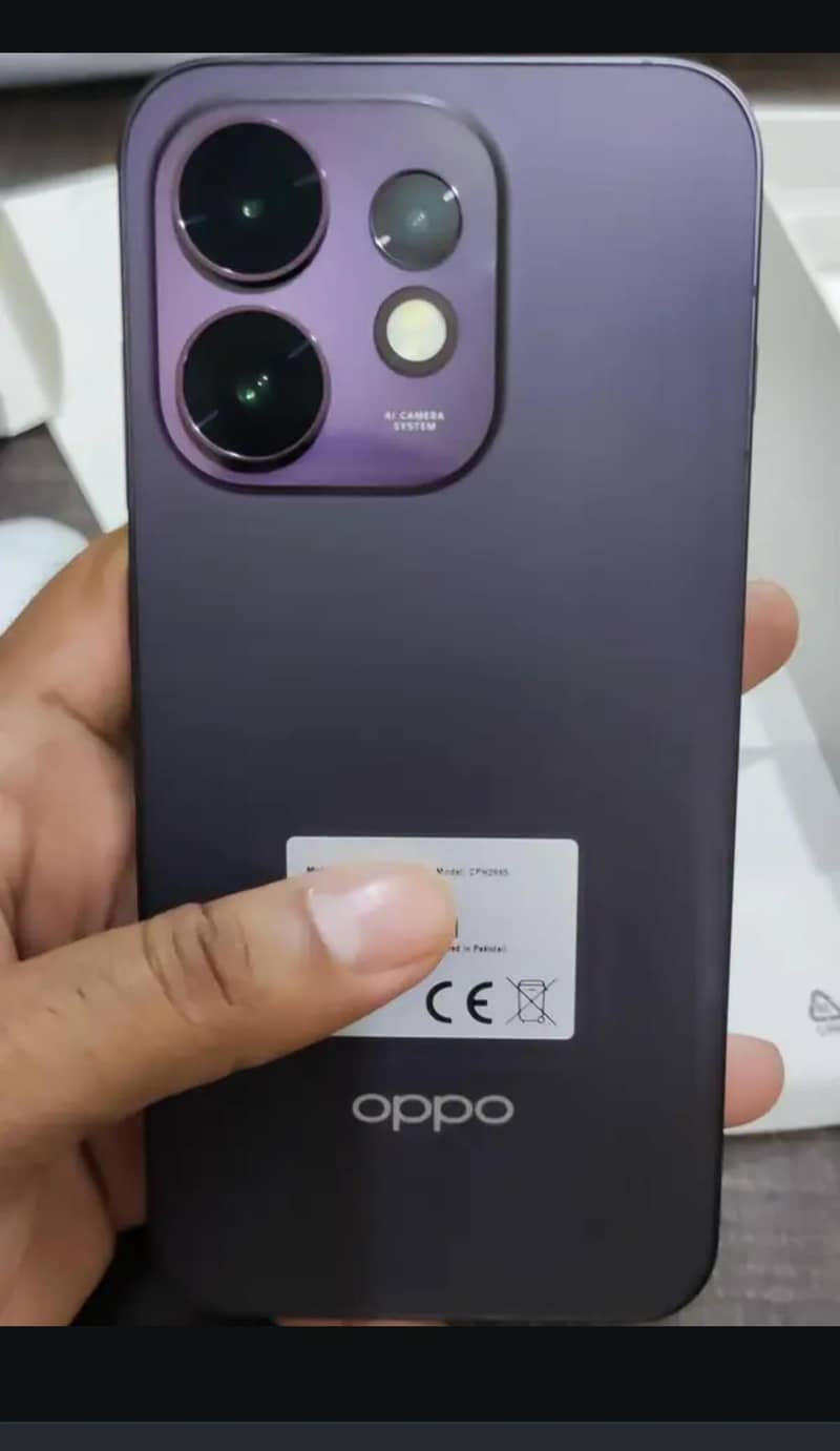 OPPO Reno 16 0