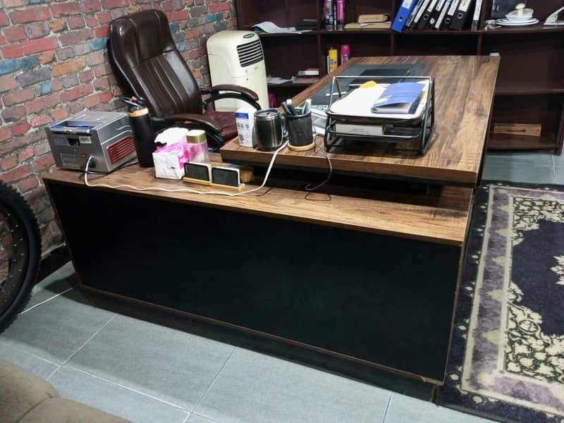 Executive Office Table 1