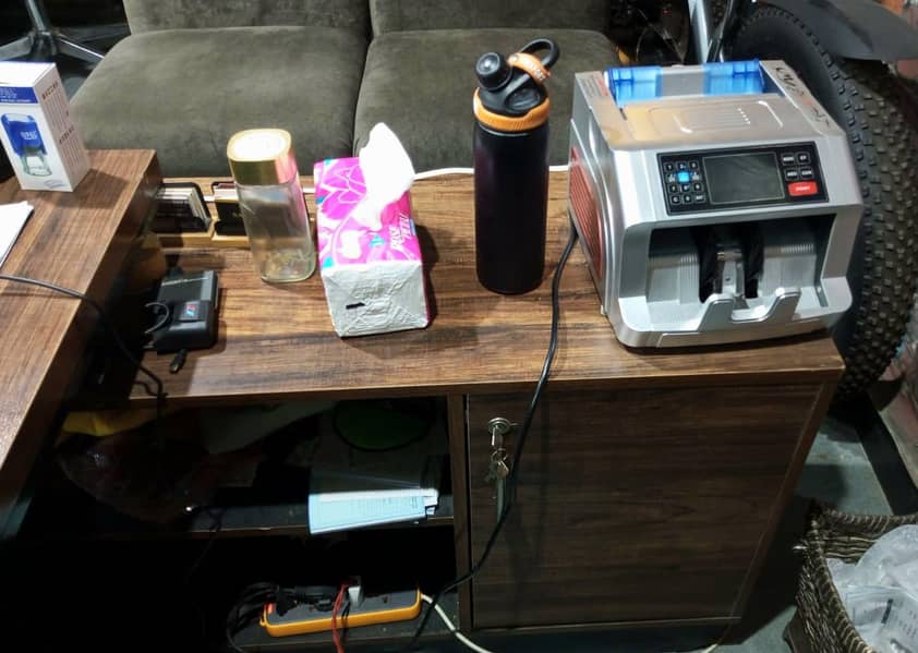 Executive Office Table 8