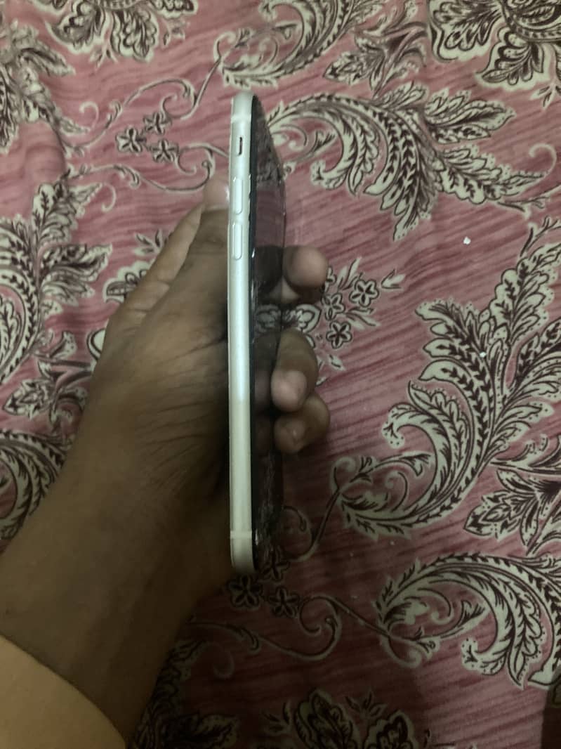 Apple iPhone SE 2