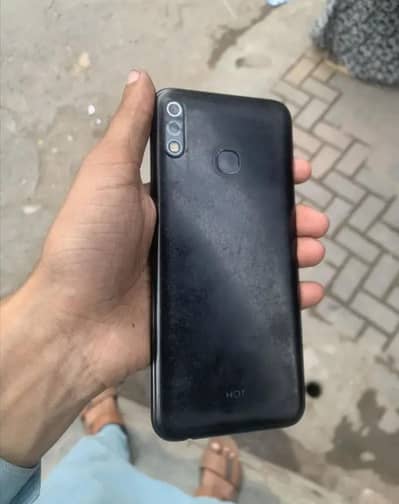 Infinix Hot 8 Lite