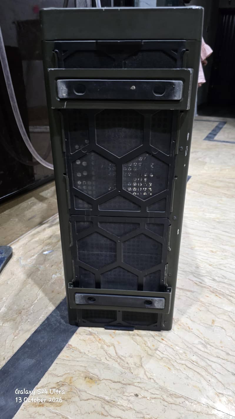 gaming case 7
