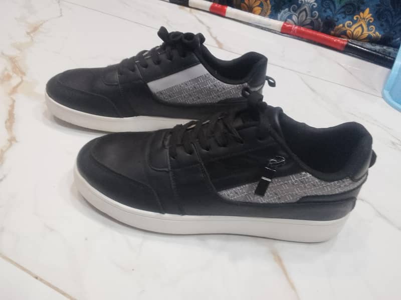 original shoe 3