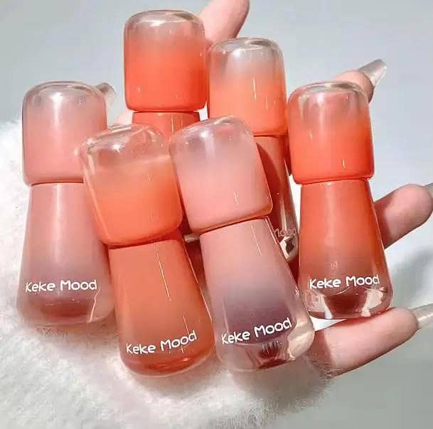 lip gloss 0
