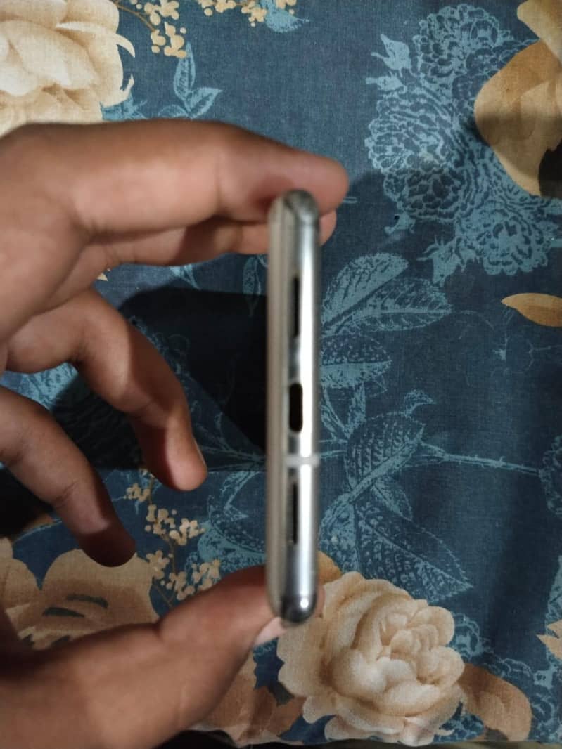 Google Pixel 6 Pro 2