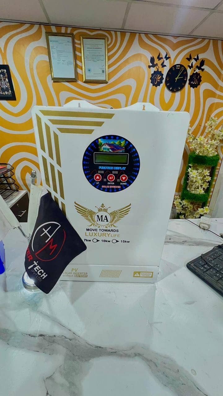 Off grid Solar Inverter 1