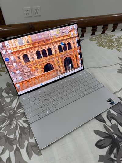 Dell XPS 9320 13 inch