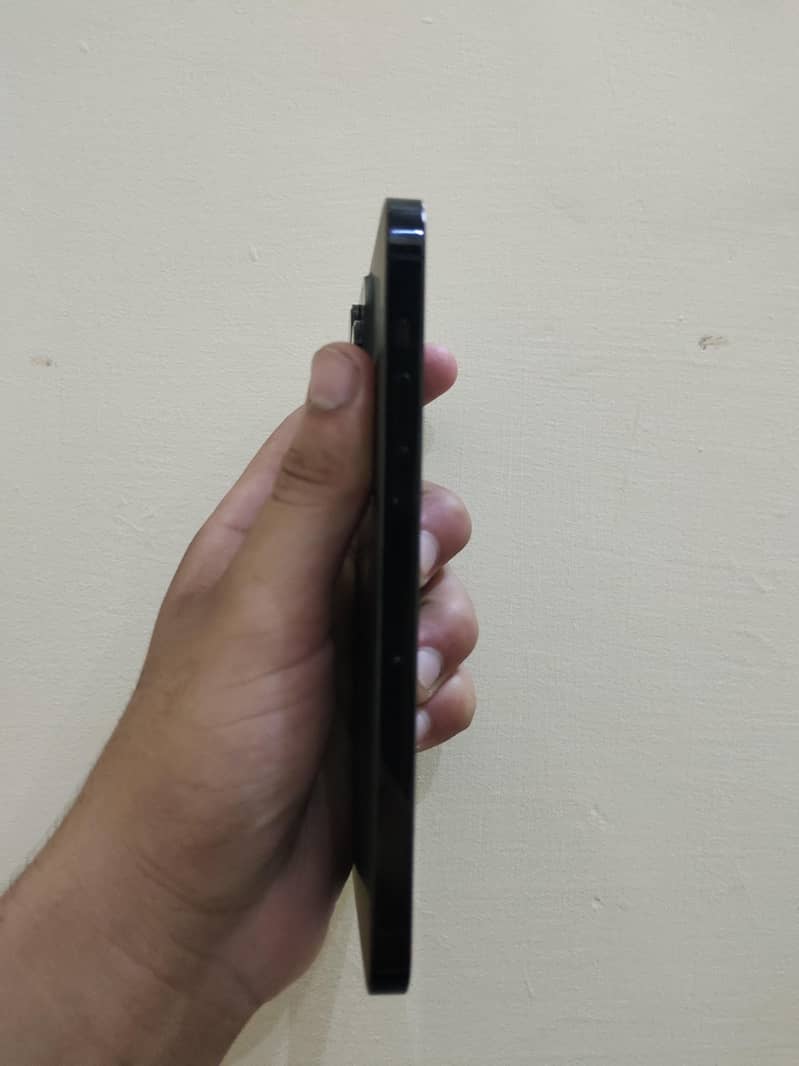 Apple iPhone 14 Pro Max 5