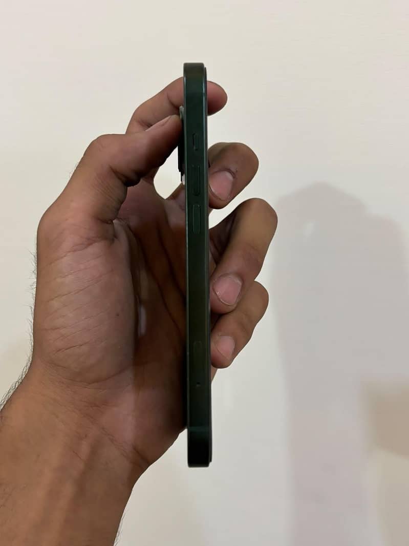 Apple iPhone 13 jv 2