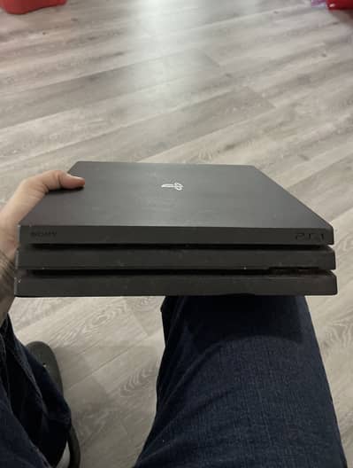 i sale my ps4 pro 1tb jailbreak