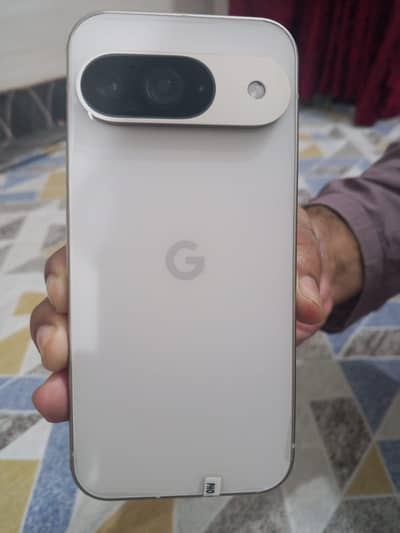 Google Pixel 9