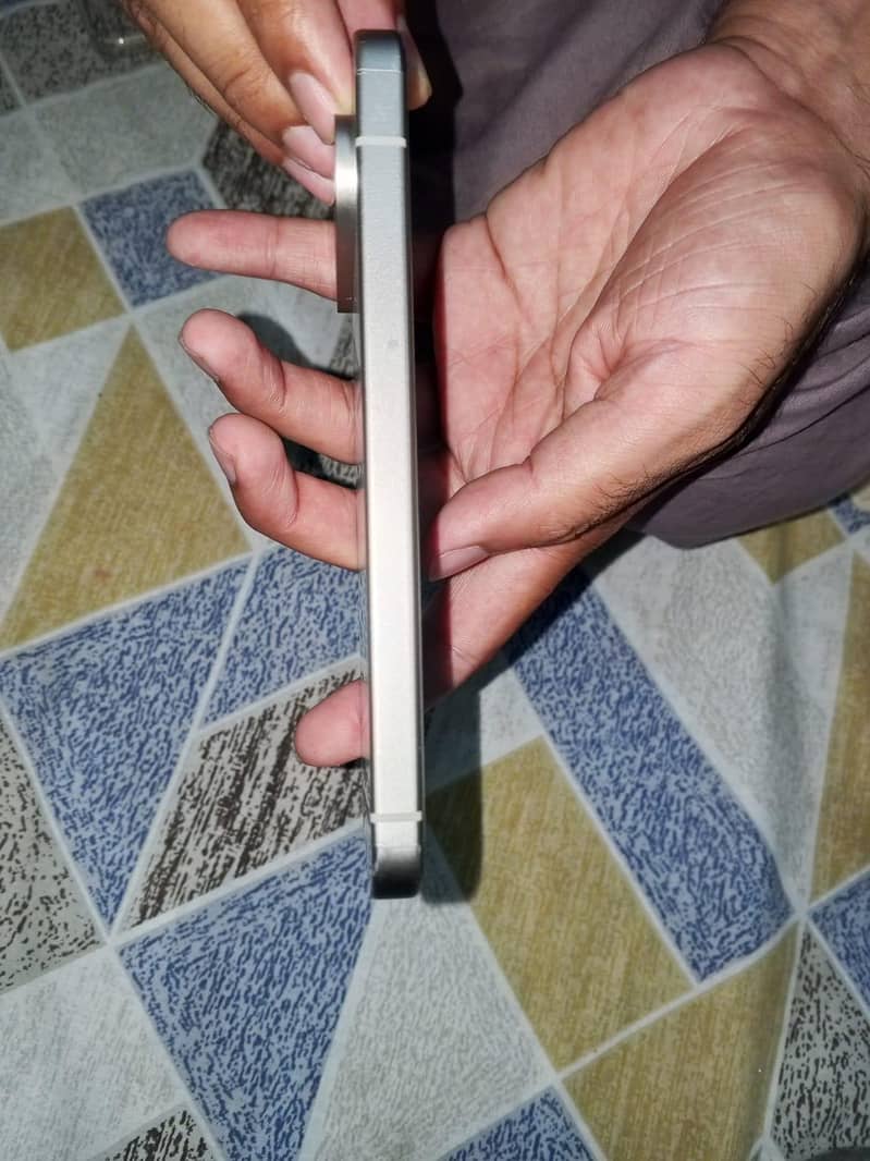 Google Pixel 9 2