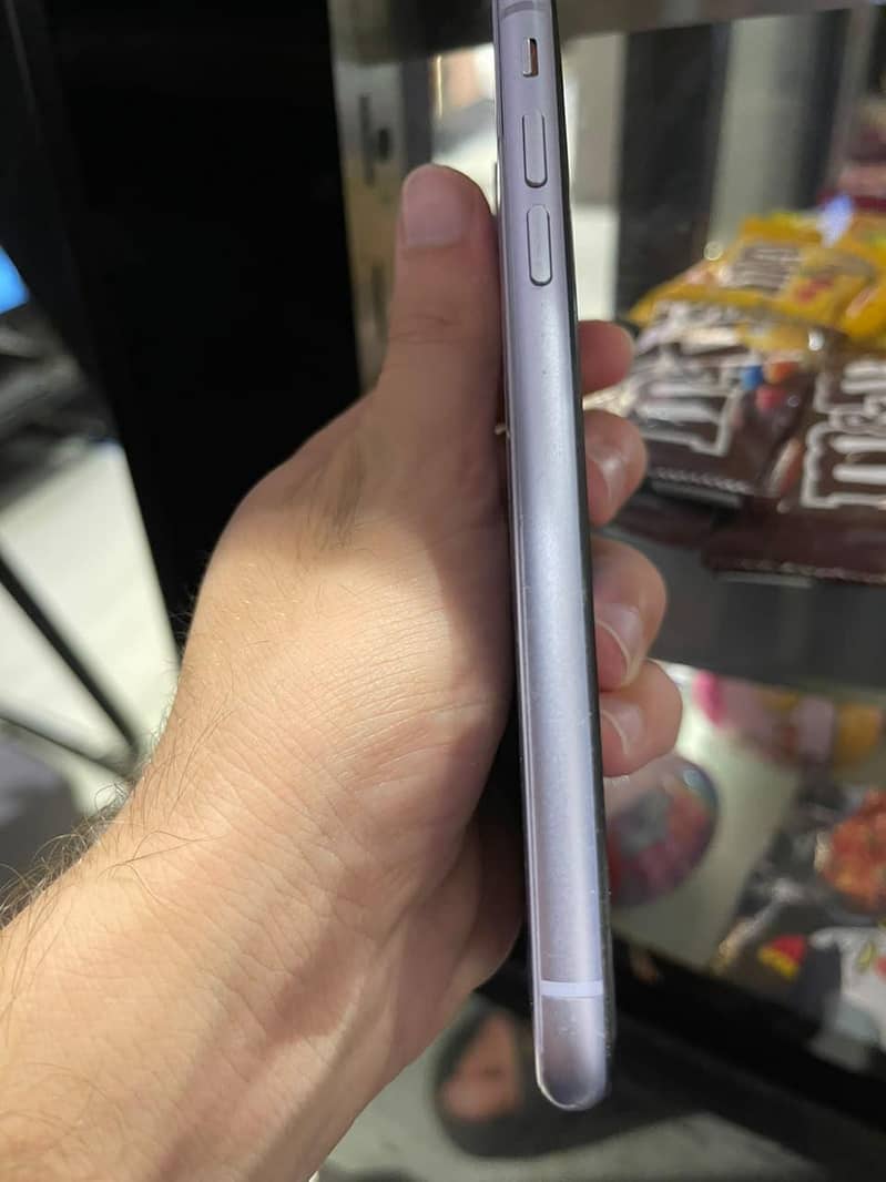 Apple iPhone 11 1