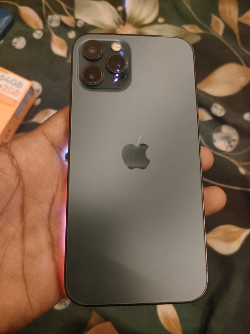 Apple iPhone 12 Pro 3