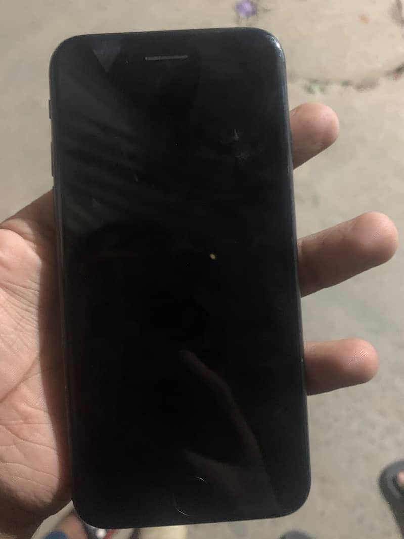 Apple iPhone 8 4
