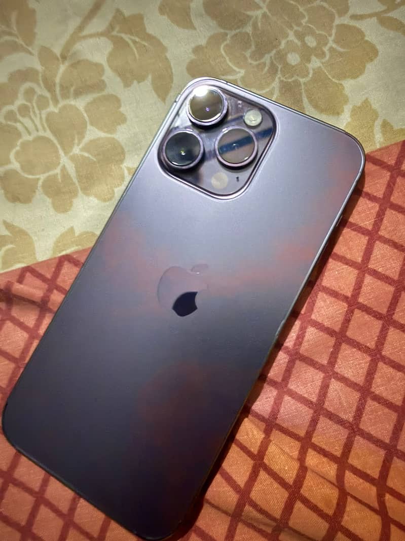 Apple iPhone 14 Pro Max 2