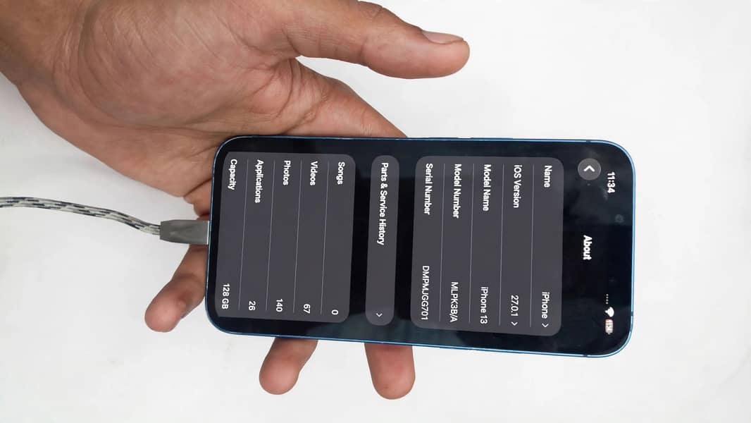 Apple iPhone 13 1
