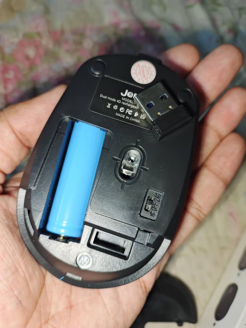 Jedel 4D chargeable wireless mouse 5