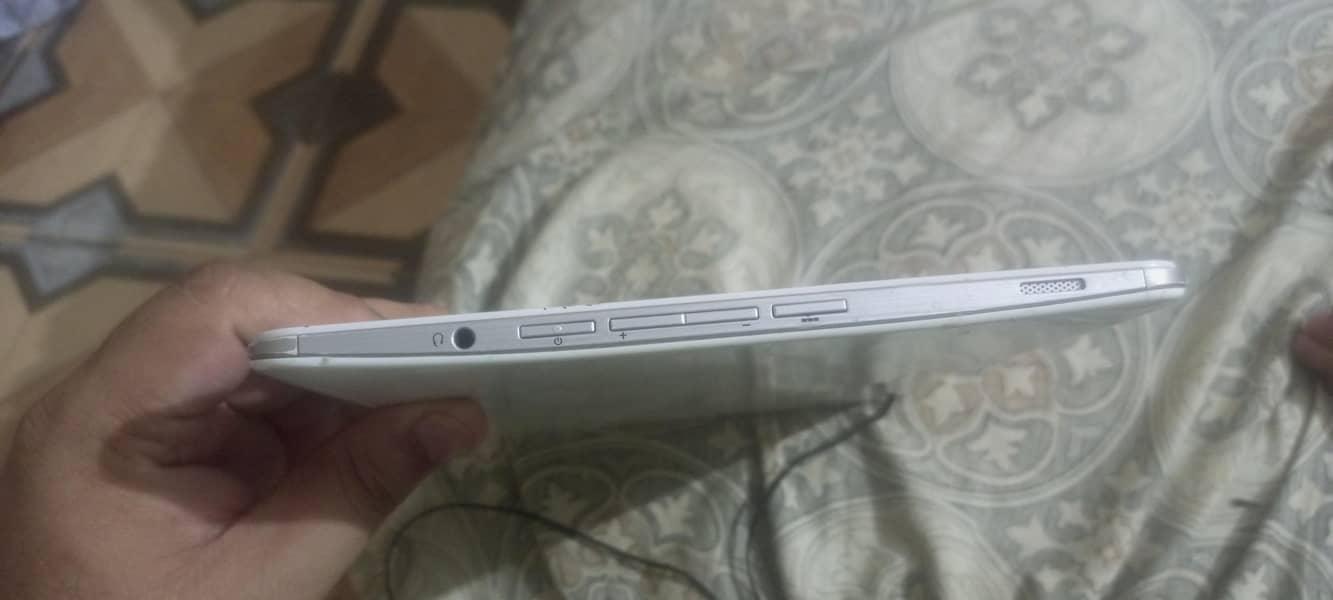 Fujitsu windows tab 2