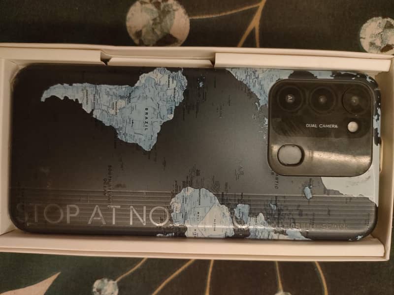 Tecno Spark 8 1