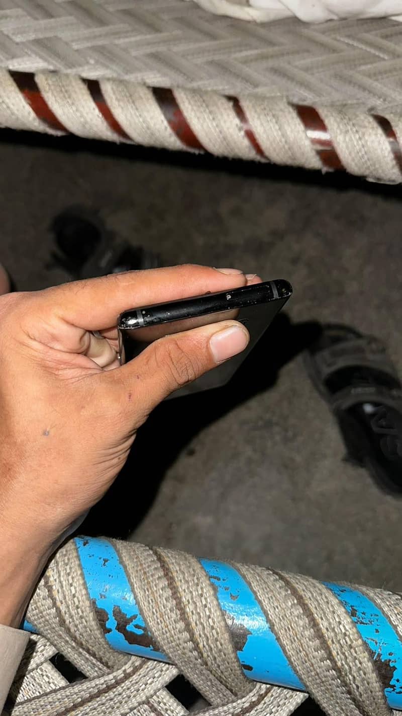 Samsung Mobile Note 8 5
