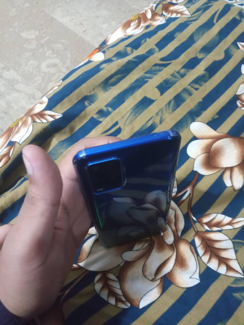OPPO A54 1