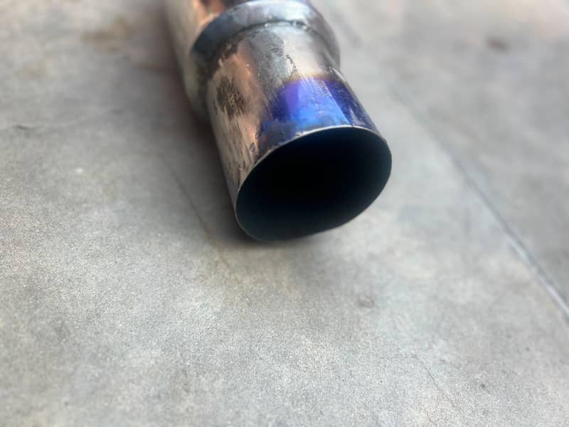 exhaust 1