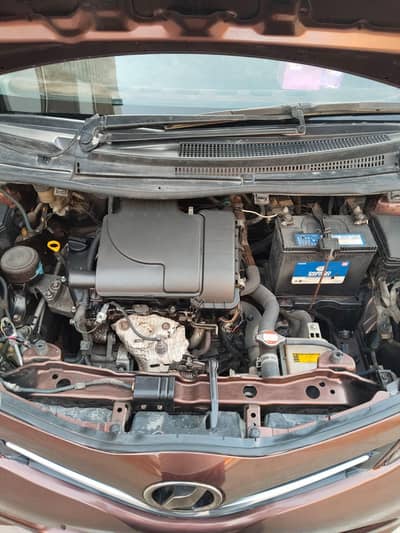 Toyota Vitz jewella 2012
