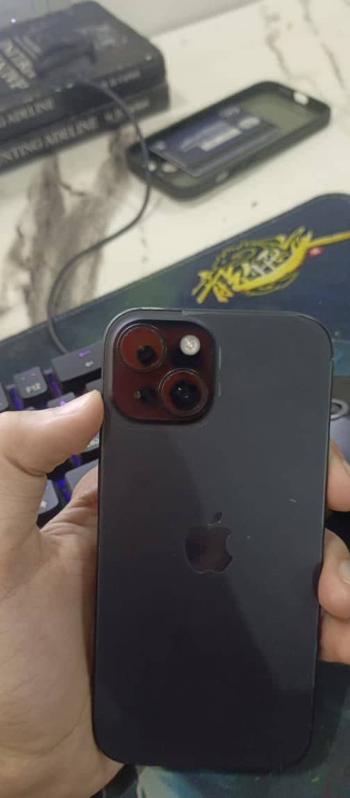 Apple iPhone 15 3