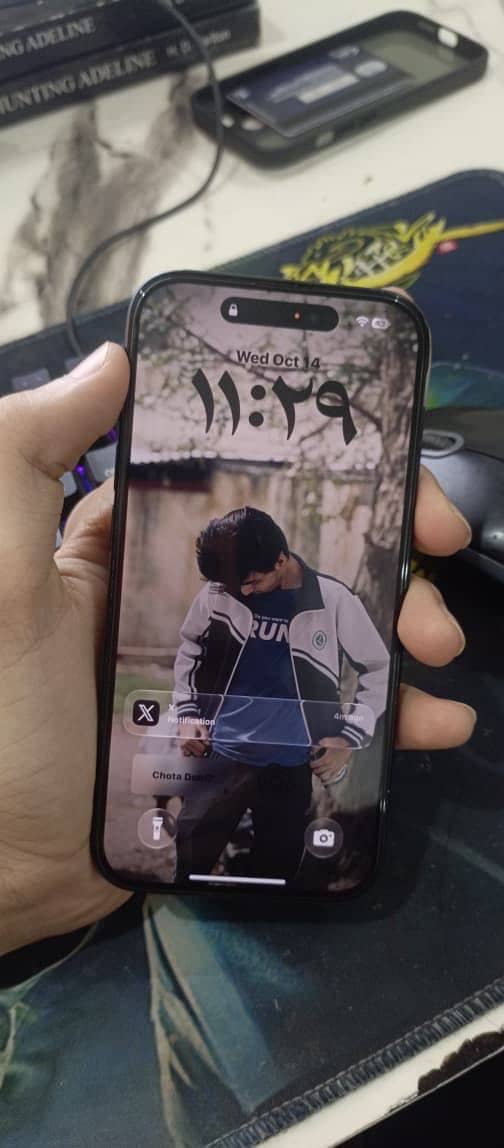 Apple iPhone 15 10