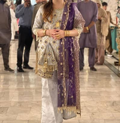 shalwar kameez dupata used like new