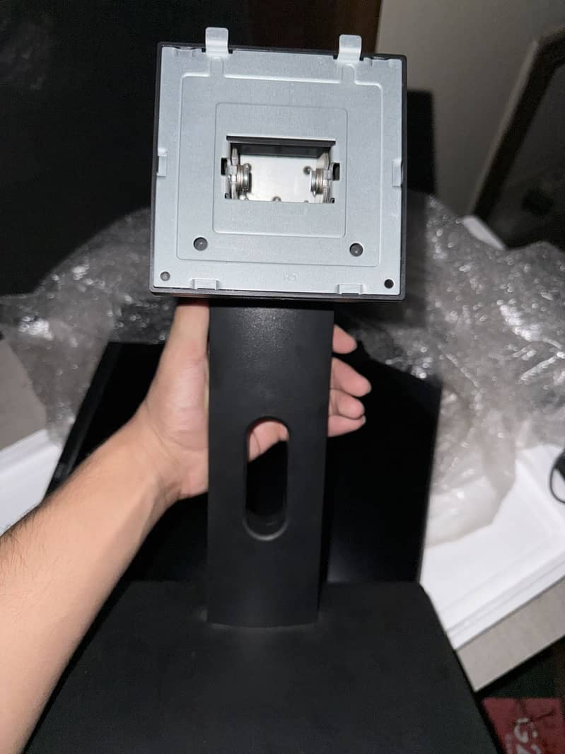 G27I16 3