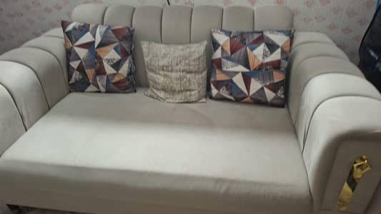 2 seater sofa Colour grey