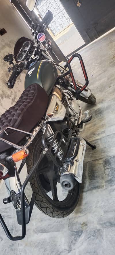 Honda CBR 150R 2026