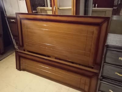Headboard & Footboard - Brand New Condition