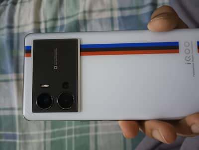 Vivo iQOO 9 Pro