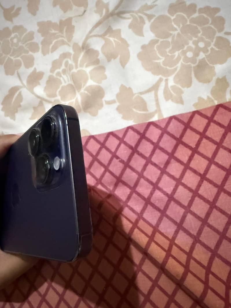 Apple iPhone 14 Pro Max 6