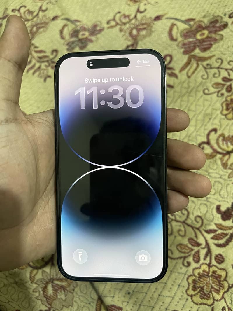 Apple iPhone 14 Pro 1