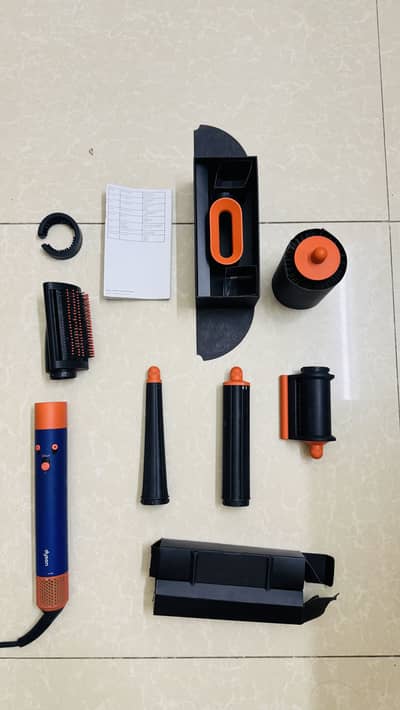 Dyson Airwrap Straight Plus wavy Hair