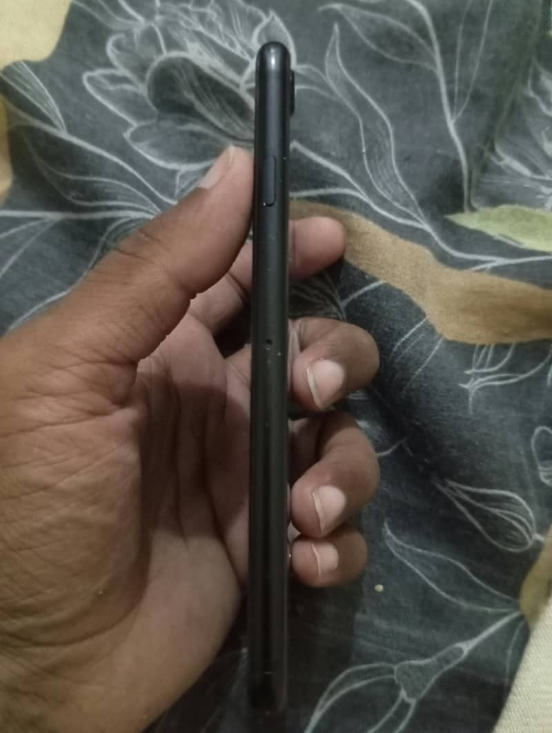 Apple iPhone SE 1