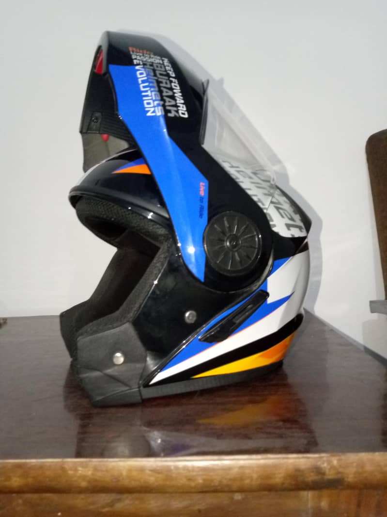 helmet 3