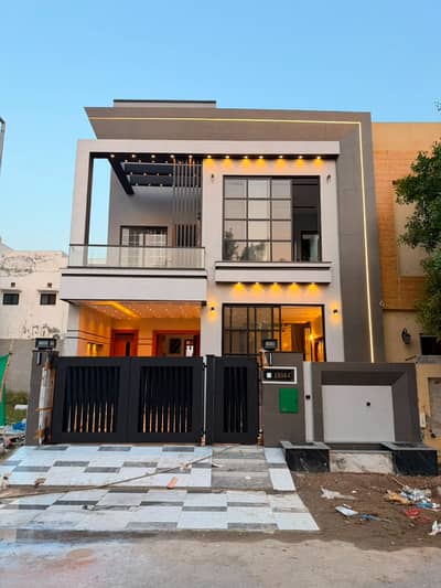 5 Marla Park-Facing House for Sale in Bahria Orchard Lahore | Rental Income 90K/Month