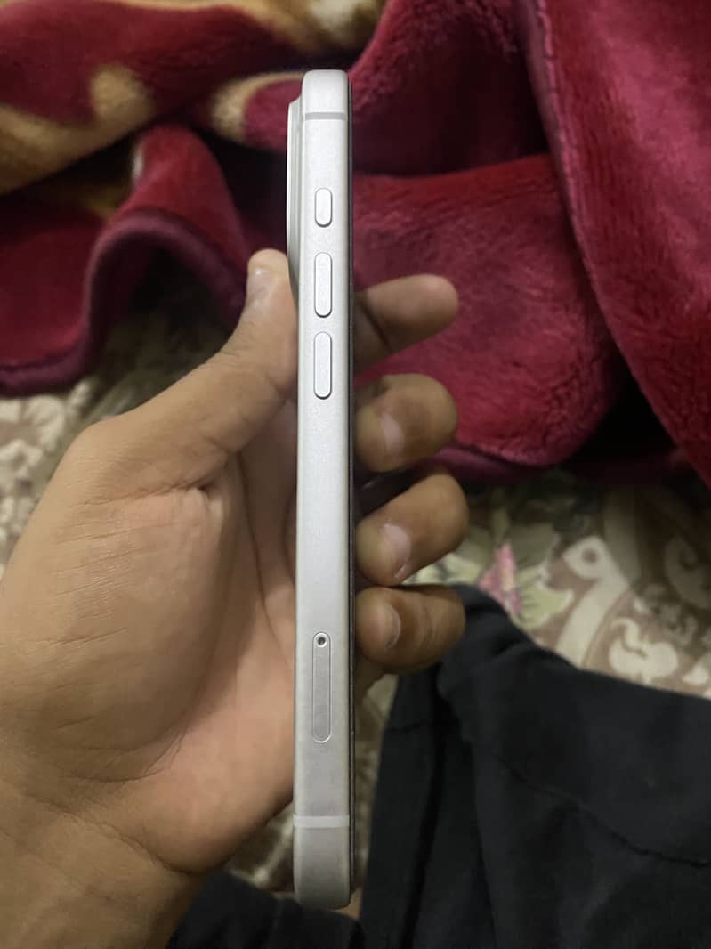 Apple iPhone 17 Pro 2