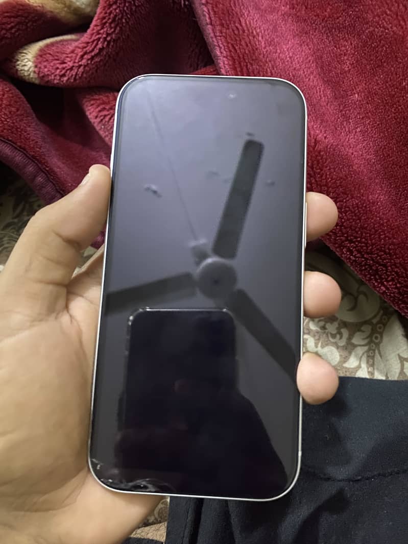 Apple iPhone 17 Pro 3