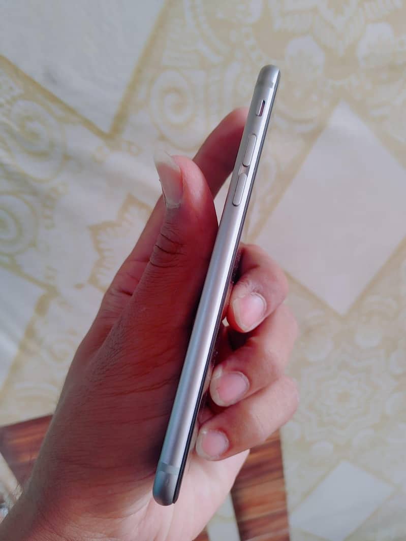 Apple iPhone 6S 7