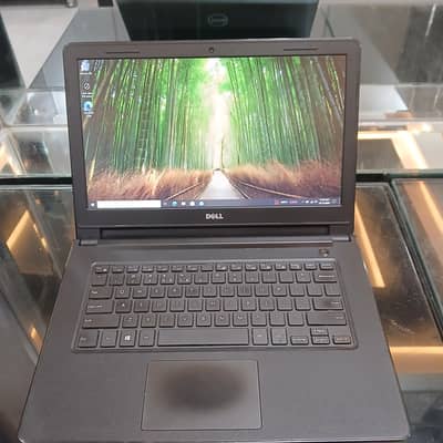 Dell Vostro 14-3468 Core i7 7th Gen, 8GB RAM, 500GB HDD