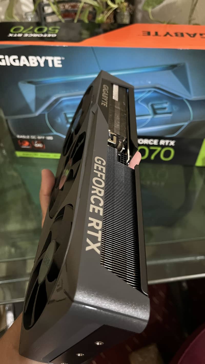 RTX 5070 EAGLE OC 2