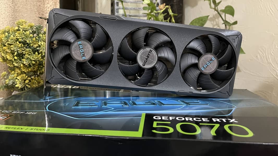 RTX 5070 EAGLE OC 5