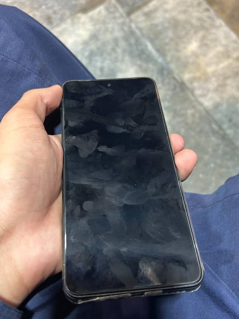 Realme C71 4